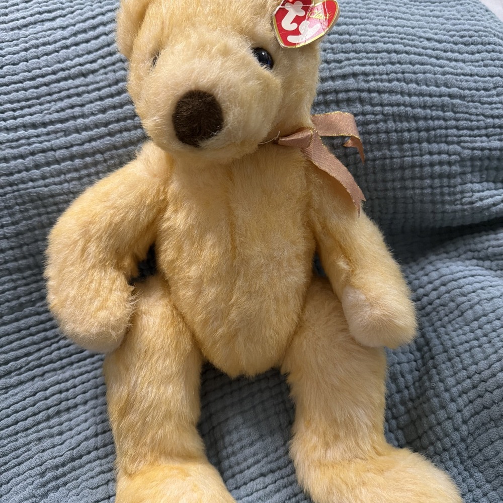 Vintage Ty Classic BUTTERBEARY the Bear Plush Toy, 1999